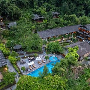 Yangshuo Ancient Garden Boutique Hotel-Free Pick Up From Airport Or Ts Over 3 Nights